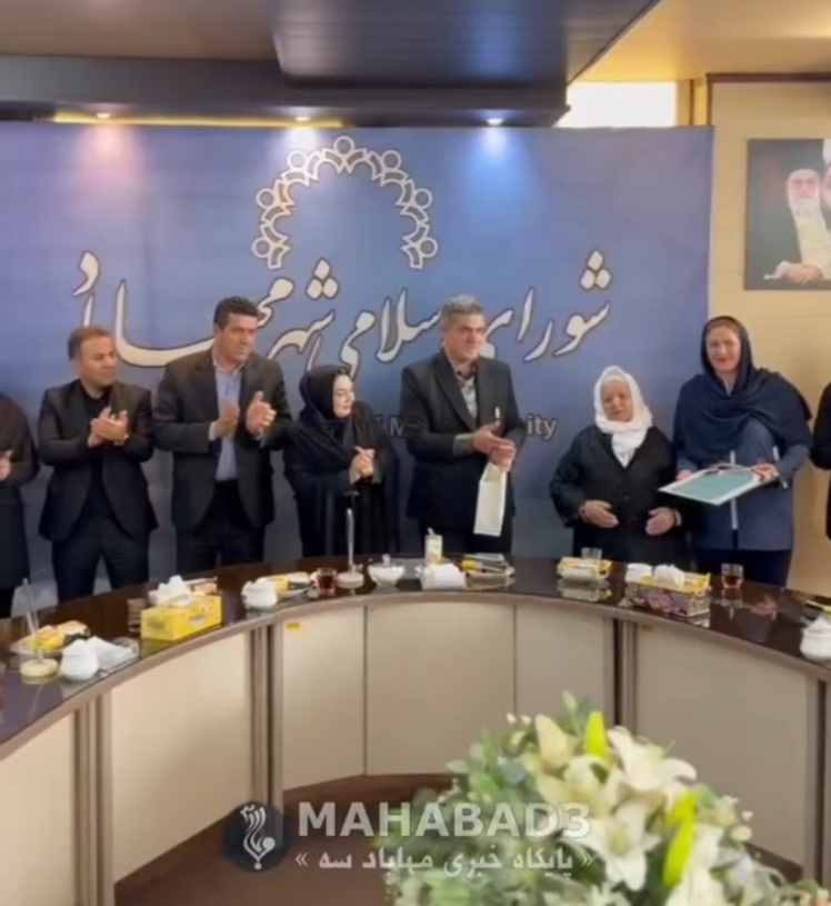 آیین تجلیل از سرکار خانم سرگل علیزاده مربی تیم ملی والیبال دختران 